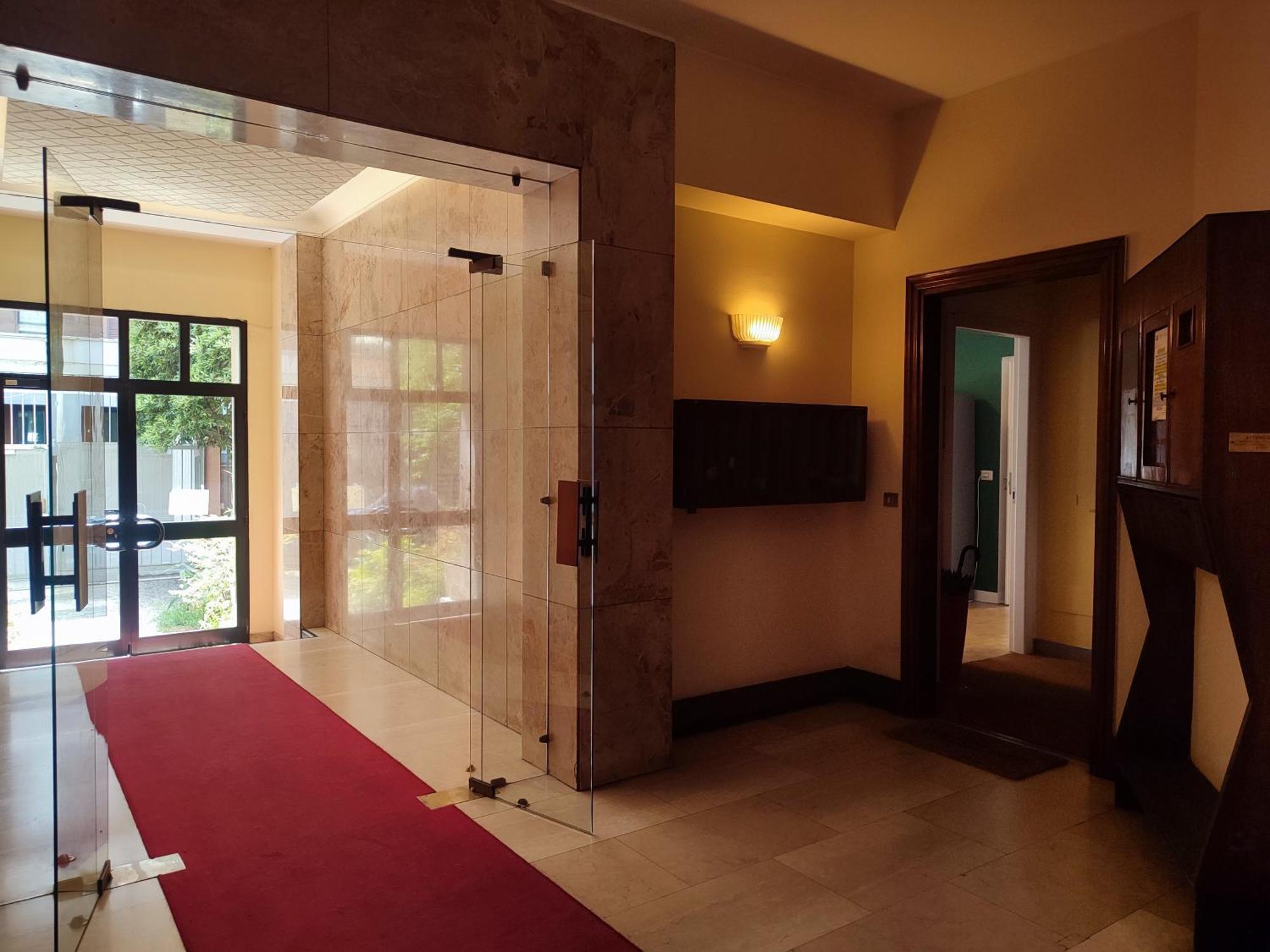 Giusti Flat - Next To Cimitero Monumentale Castello Sforzesco Leilighet Milano Eksteriør bilde